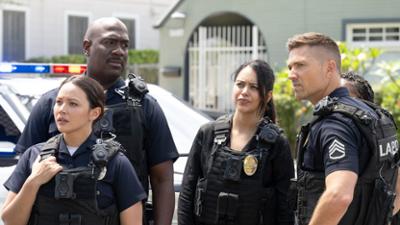 The Rookie: Staffel 7, Folge 3: Out of the Box