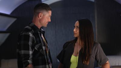 The Rookie: Staffel 5, Folge 1: Der Prozess