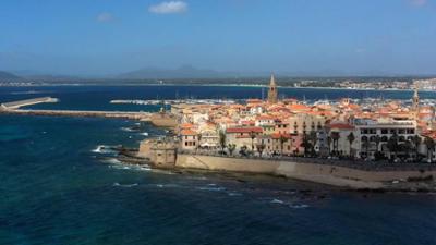 Traumorte: Staffel 1, Folge 44: Sardinien