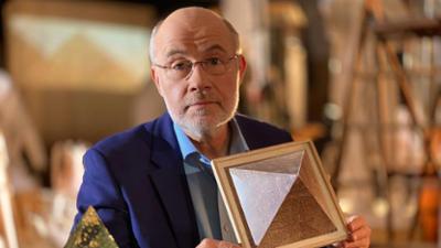 Ungelöste Fälle der Archäologie: Staffel 2023, Folge 2: Pyramiden