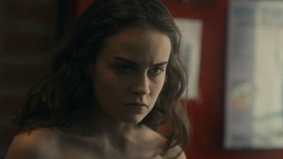 Unseen: Staffel 1, Folge 3: Doppeltes Spiel