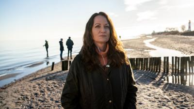 Unter anderen Umständen: Staffel 2, Folge 9: Mutterseelenallein