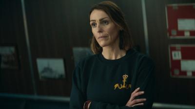 Vigil: Staffel 1, Folge 5: Vigil-Tod auf hoher See (5/6)