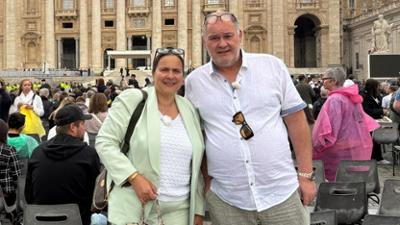 Waldis Welt: Staffel 3, Folge 8: Mit der Ente zum Papst
