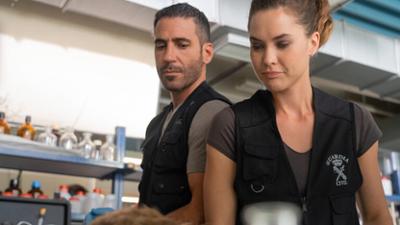 Weiss und Morales: Staffel 1, Folge 4: Unter der Oberfläche