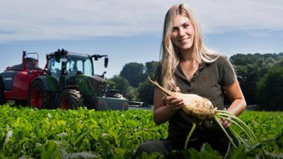Wozu noch Ackern? Landwirtschaft in Gefahr: Staffel 1, Folge 4: Erntezeit: Spielt das Wetter mit? Film von Patricia Schäfer und Anna Gürth