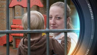 ZDF.reportage: Eltern hinter Gittern