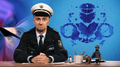 ZDF Magazin Royale: Hilfe, die Polizei kommt!