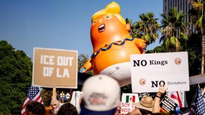 ZDFinfo - die Einzeldokus: Staffel 2026, Folge 22: Protest gegen Trump – Kampf um die Demokratie